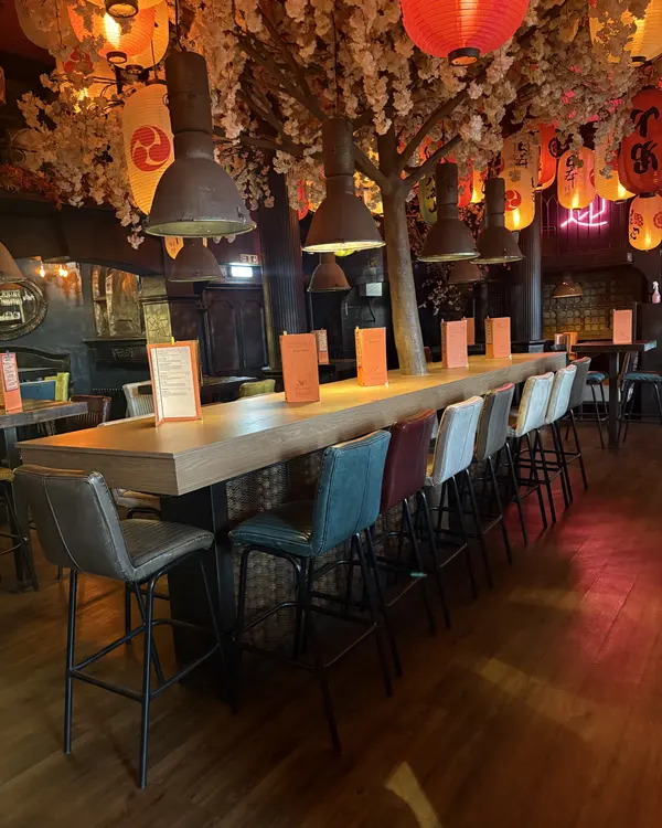The long table
